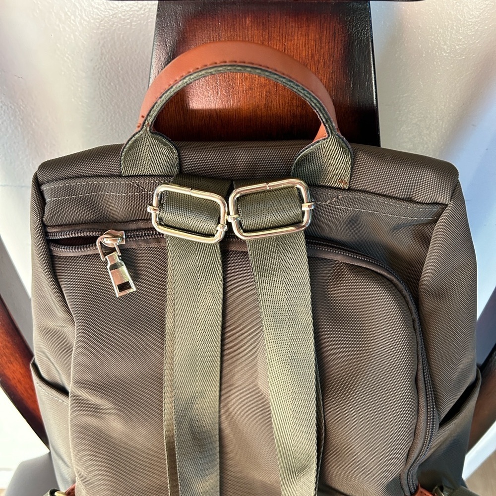 Chic Olive Backpack with Tan Details - Picture 8 of 12